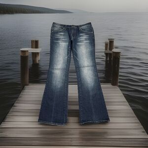 Angels Jeans Low Rise Flare 11 (32x31) Blue Distressed Denim Stretch Juniors